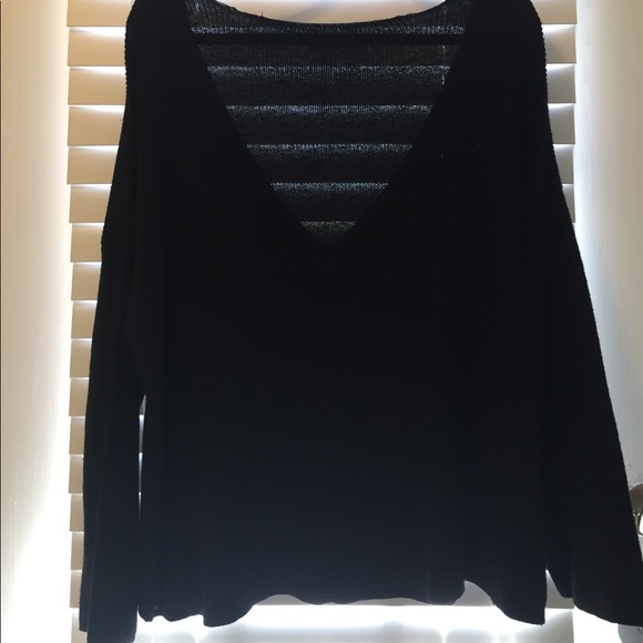 Oversized black knit sweater. - Picture 4 of 4